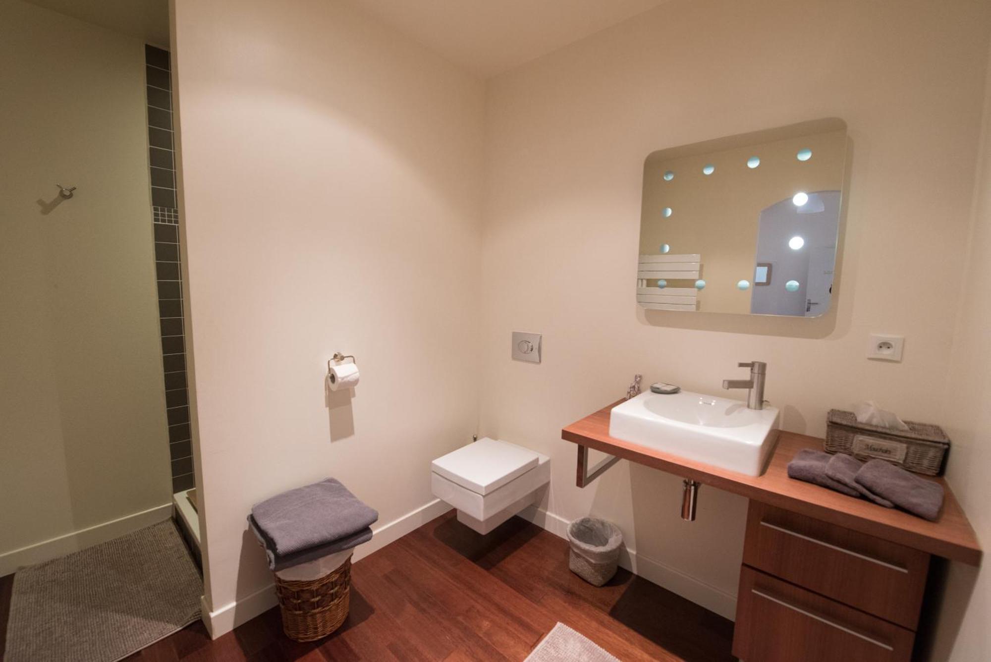 Le Relais De Pigasse Hotel Ouveillan Eksteriør billede